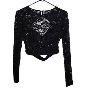 B. Darlin black lace crop top size 5/6